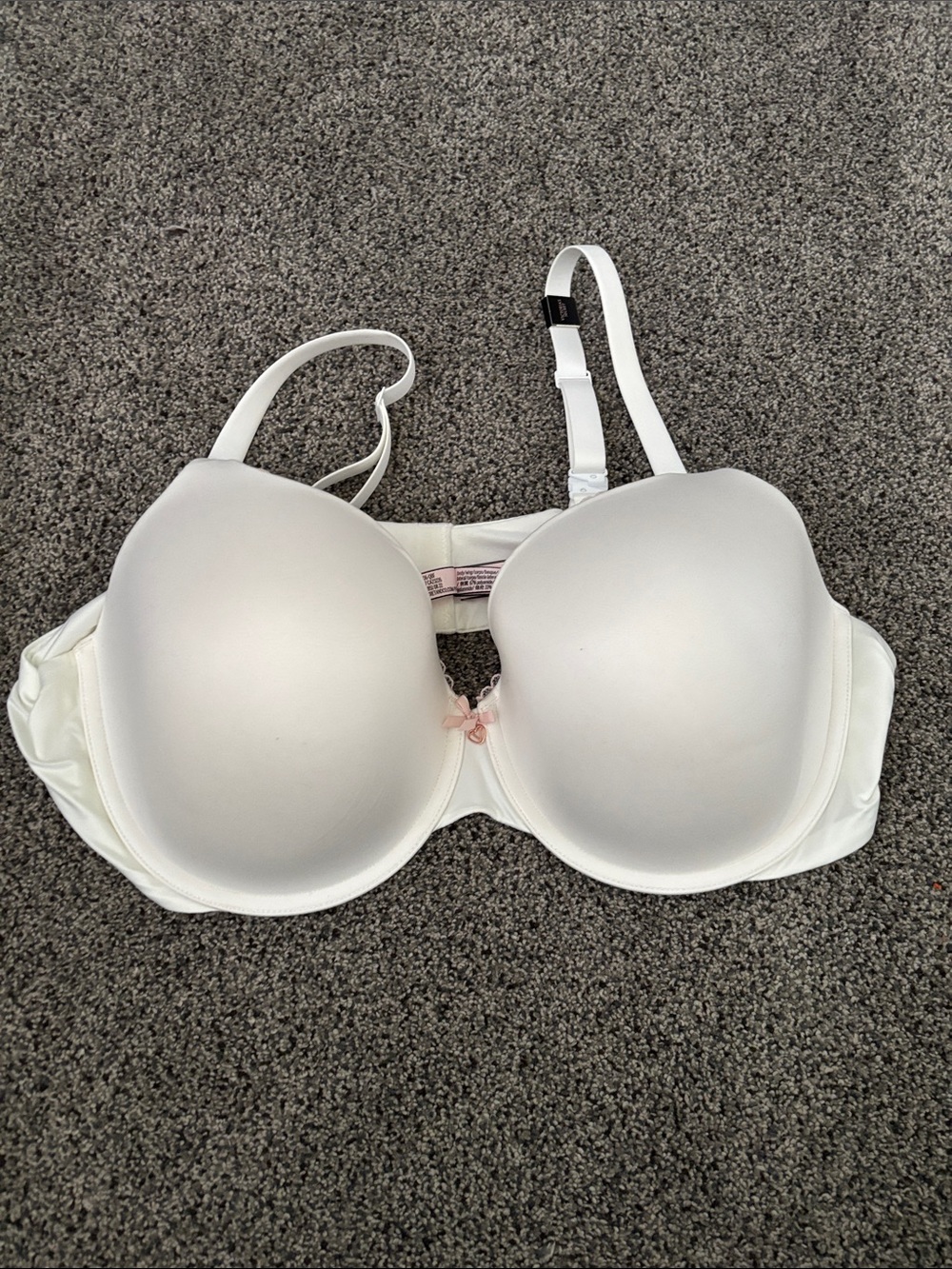 Victoria's Secret White T-Shirt Bra with Pink Bow Accent